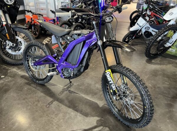 1bd758c0-61af-433c-84e4-20c3e9dfb469 SUR RON E-bikes