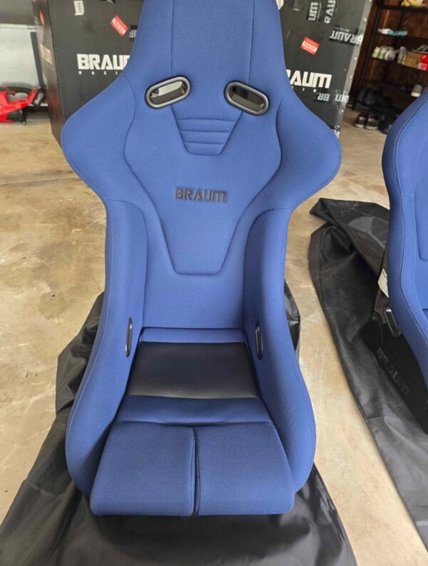 img_3873 Braum falcon R bucket seats