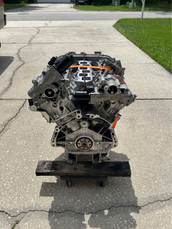 VQ37VHR Engine
