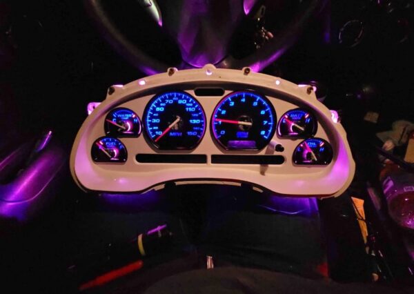 Custom Aftermarket 99-04 SN95/ Ford Mustang Gauge Cluster