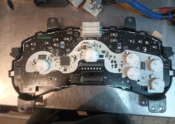 2006 Chevy Trailblazer Gauge Cluster
