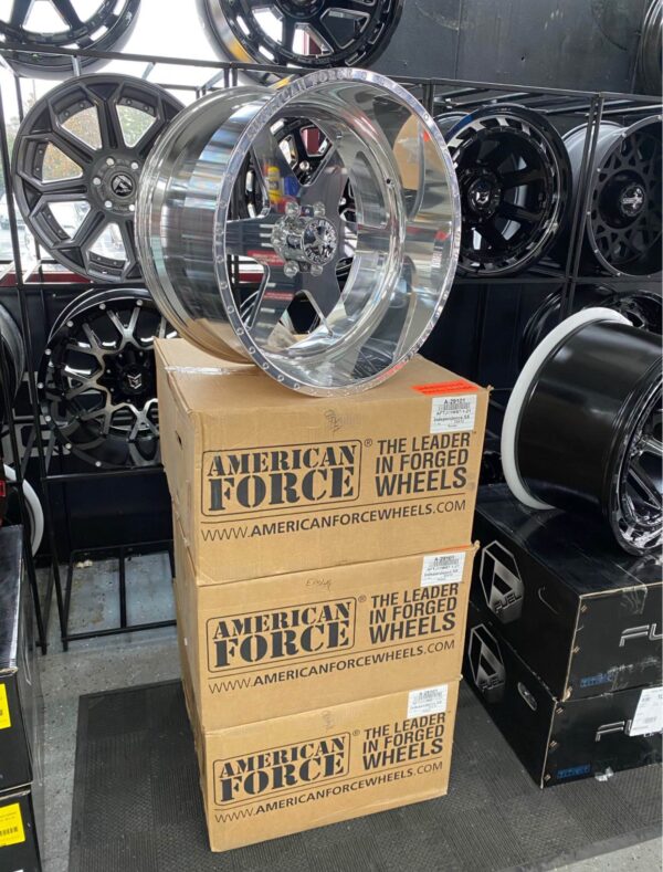 22 American Force