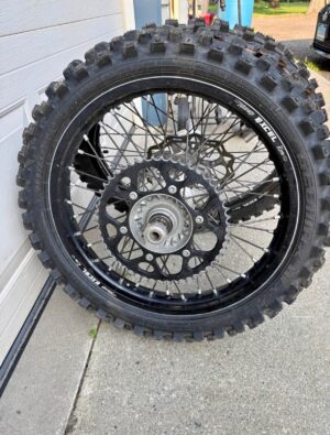 img_4692 2024 KTM 125 excel
Wheels and tires