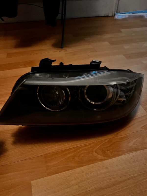 img_7114 BMW E90 LCI Xenon Headlights
