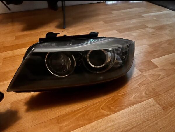 img_7115 BMW E90 LCI Xenon Headlights